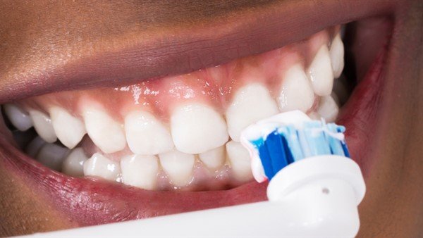 Cuidado de los dientes y encías